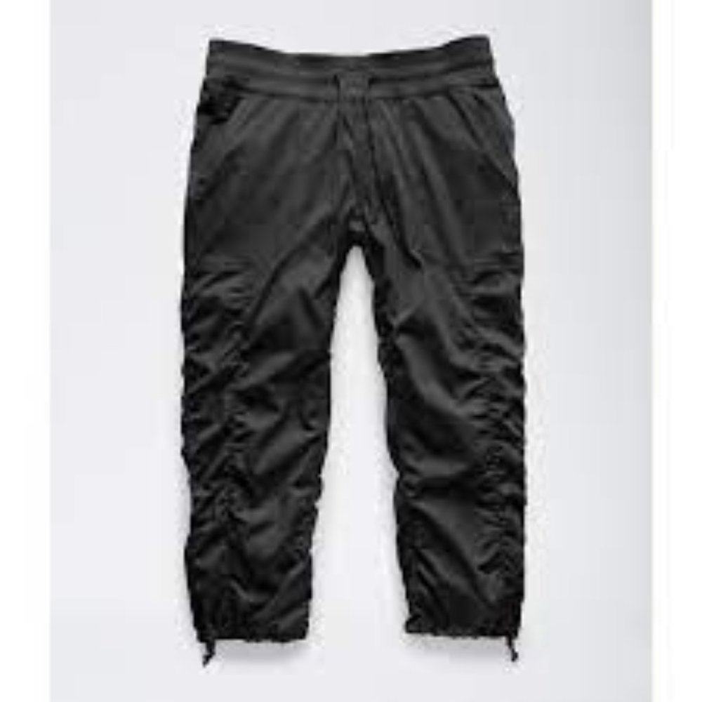 NWT The North Face Aphrodite 2.0 Capri